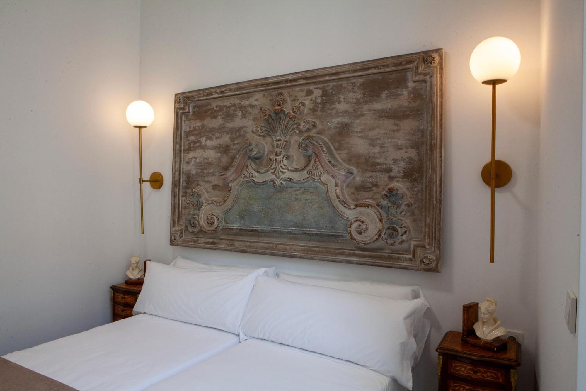 Pries Homes - Little Lotus Malaga Bagian luar foto