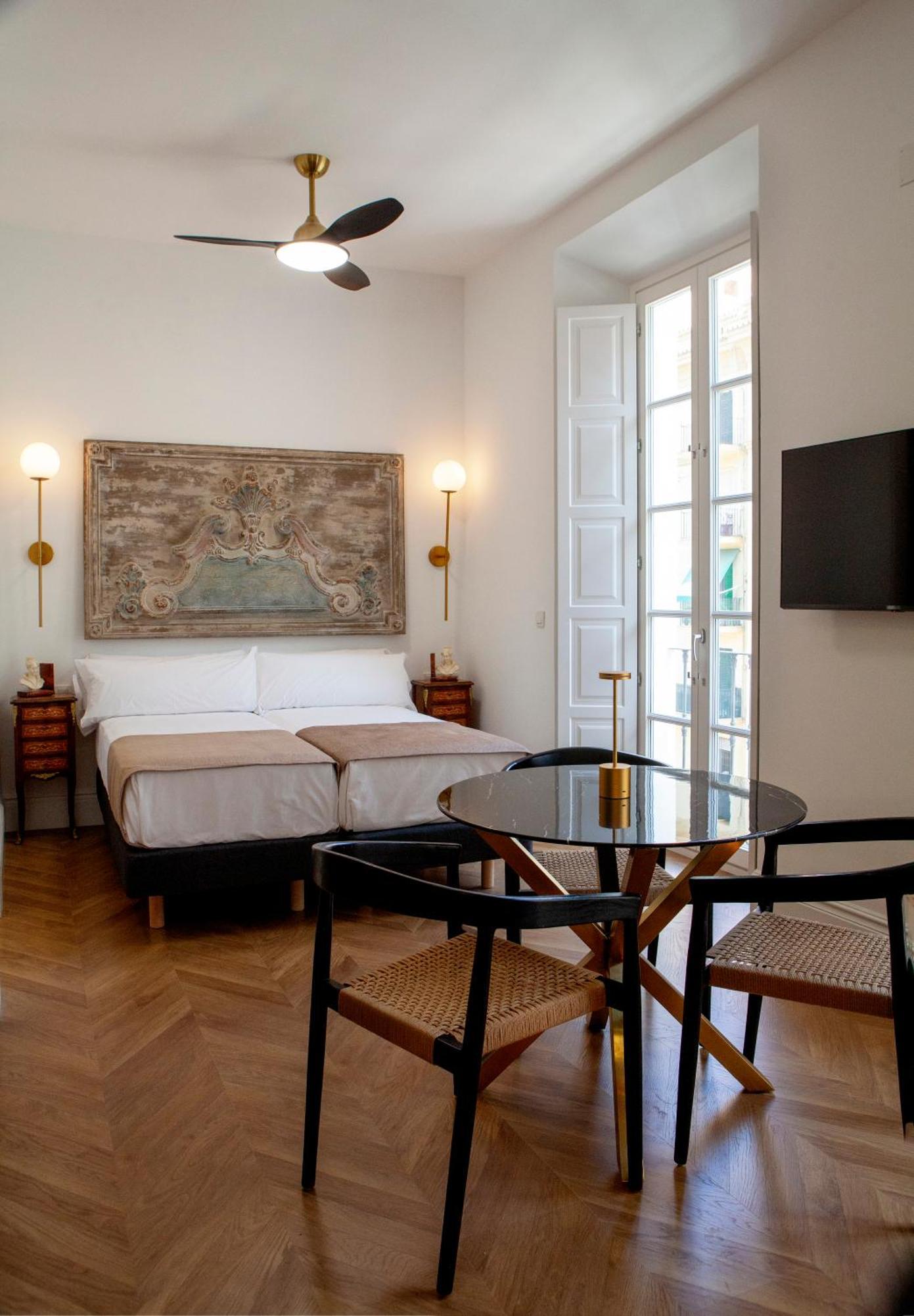 Pries Homes - Little Lotus Malaga Bagian luar foto