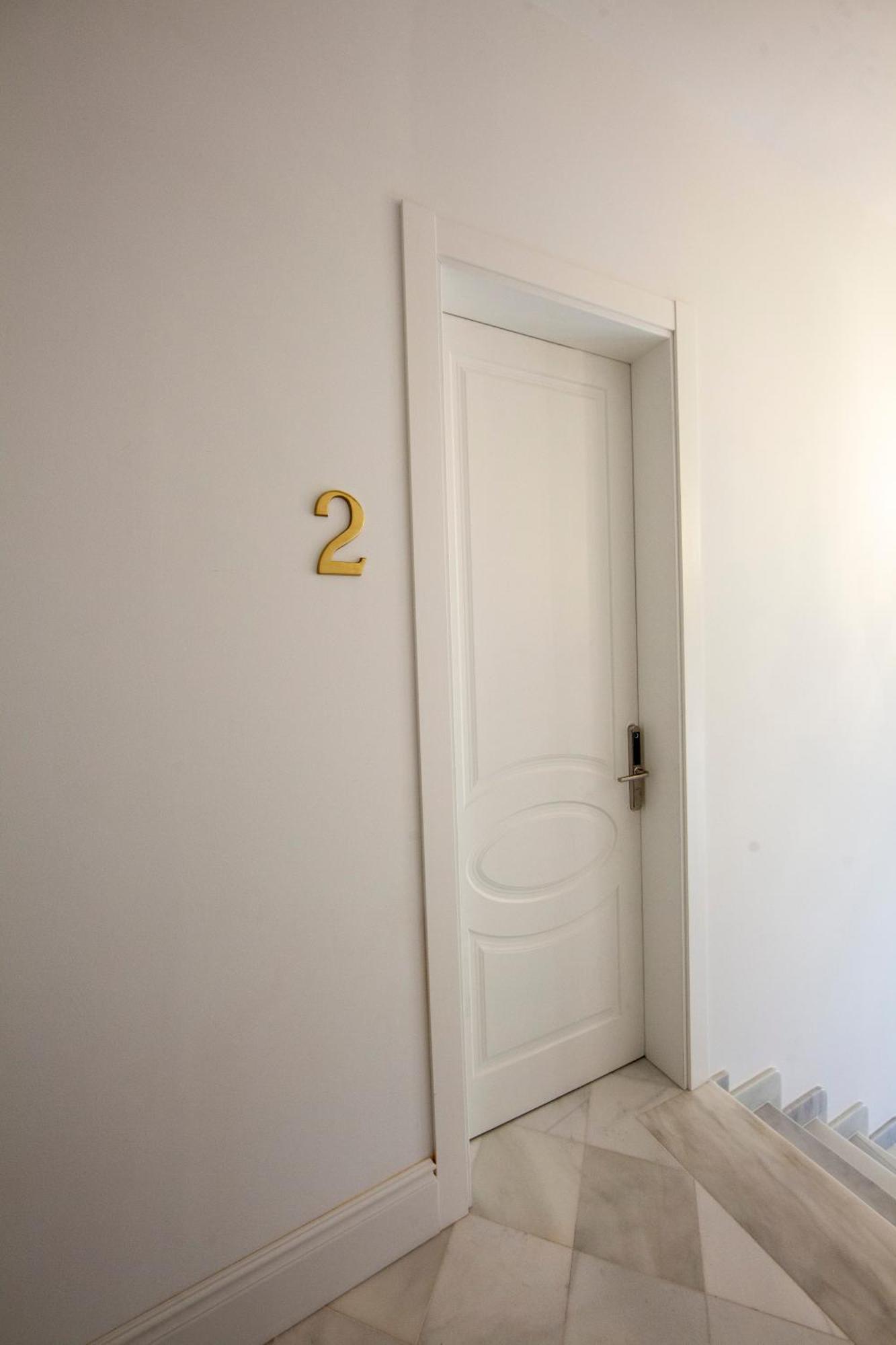Pries Homes - Little Lotus Malaga Bagian luar foto