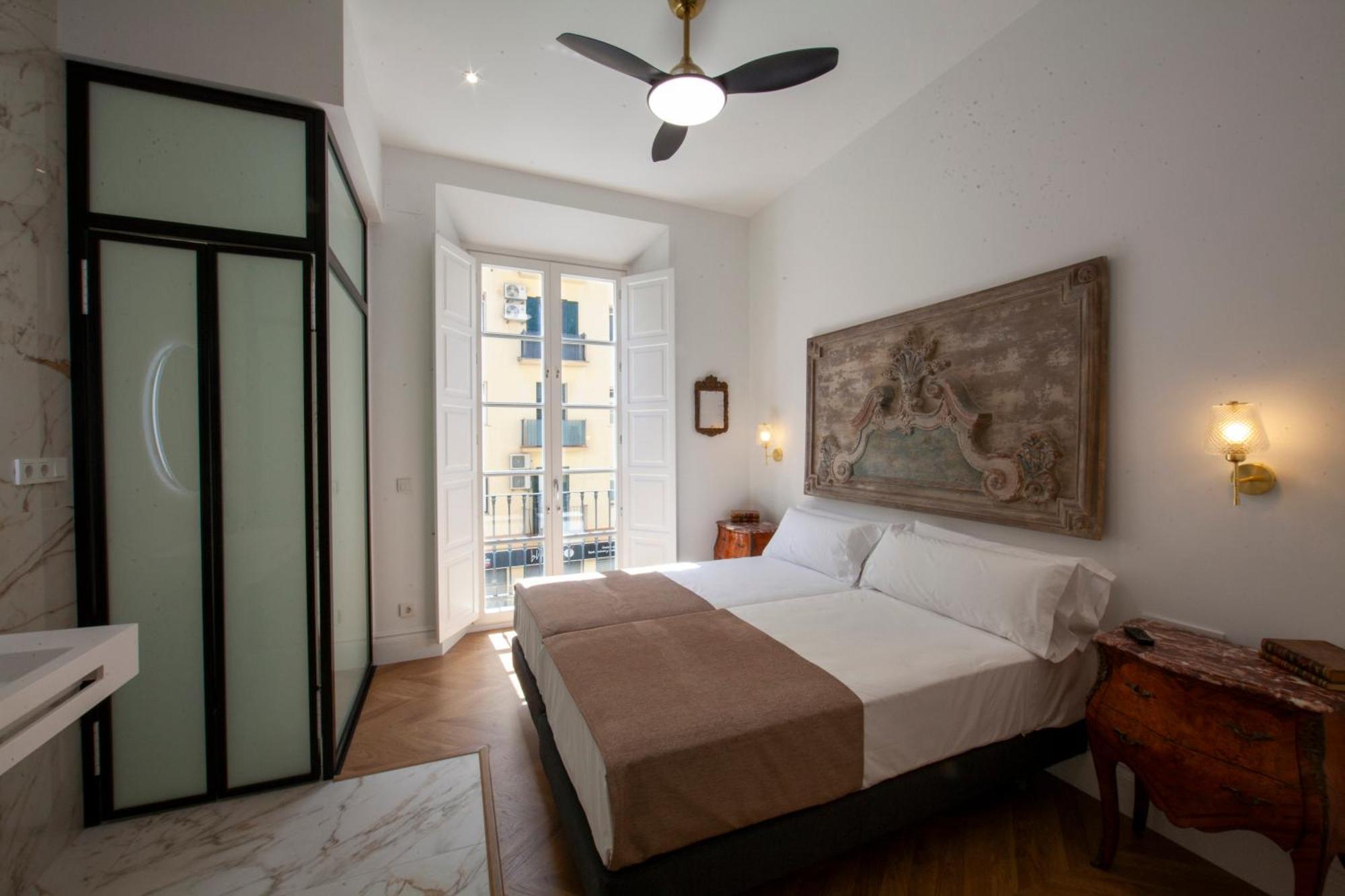 Pries Homes - Little Lotus Malaga Bagian luar foto