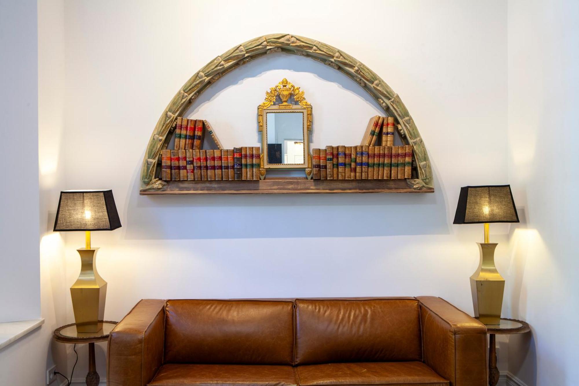 Pries Homes - Little Lotus Malaga Bagian luar foto